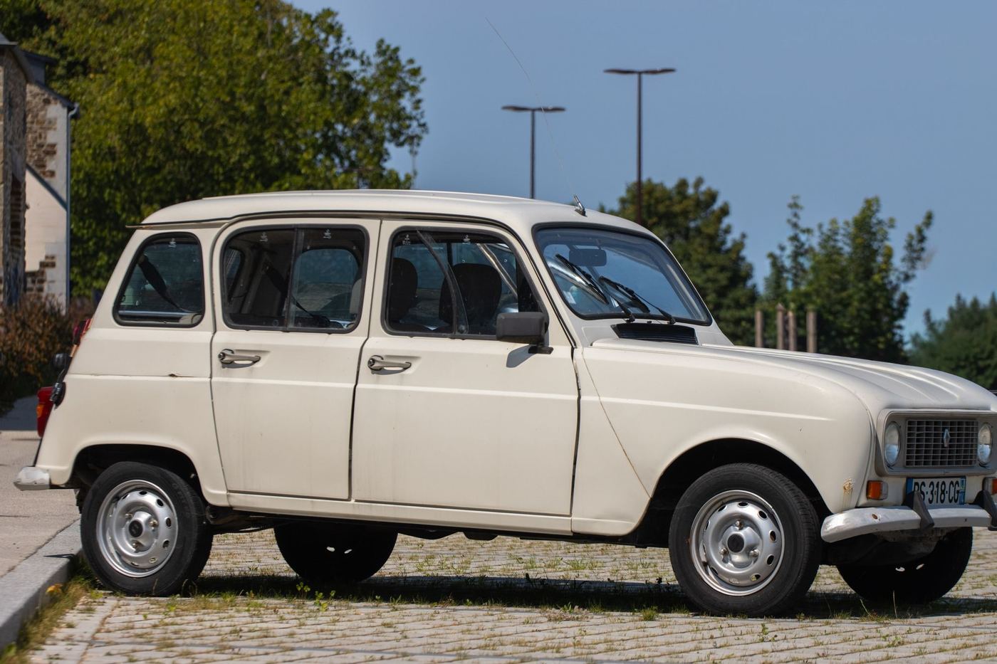 Assurance voiture de collection : prix, conditions et garanties