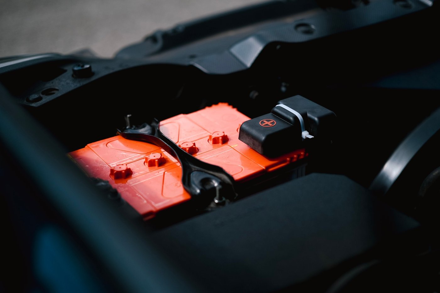 Batterie à décharge lente : AGM, gel, lithium, comment choisir