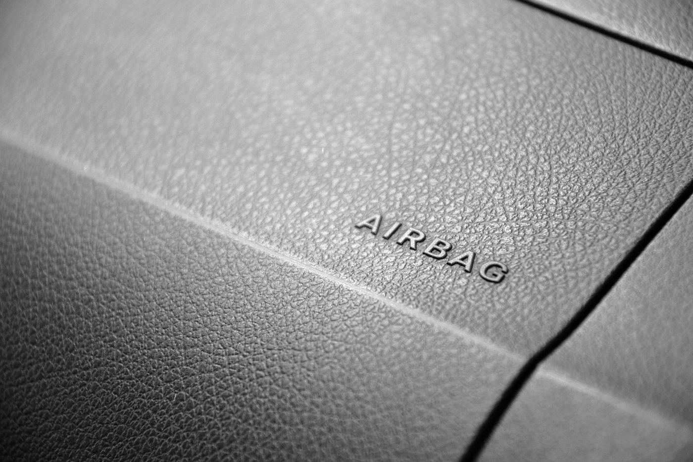 Rappel airbag Takata : liste des véhicules concernés, vérification par VIN, remplacement gratuit et stop drive