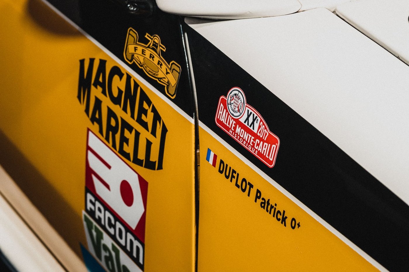 Flanc d'une Renault 5 Turbo engagée au Rallye Monte-Carlo