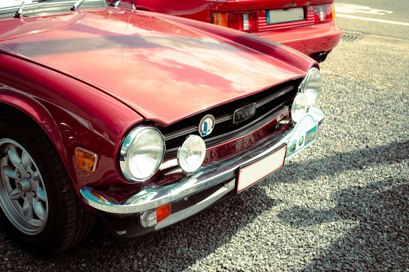 Triumph TR6 : histoire, versions PI et carburateurs, conduite, cote et achat